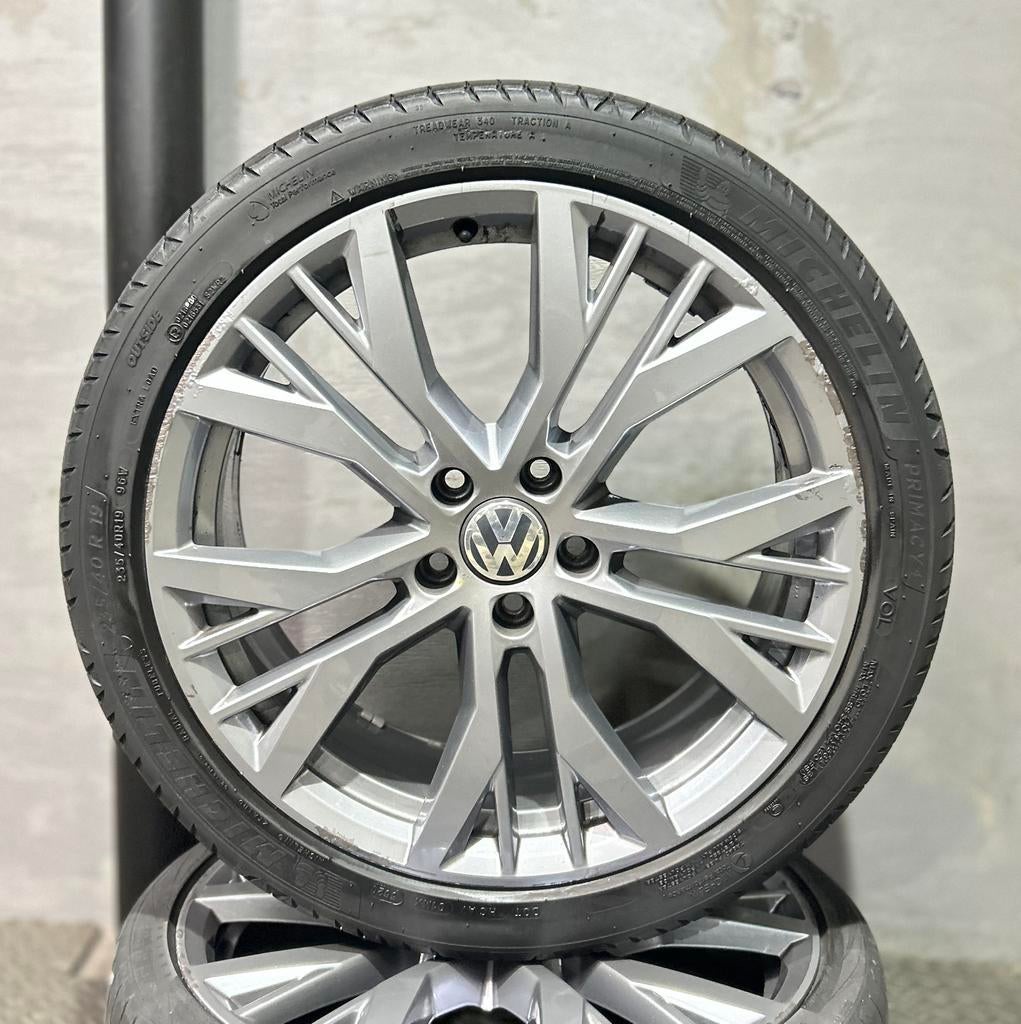 Velgen 5x112 19 inch Santiago orgineel, Auto-onderdelen, Banden en Velgen, Velg(en), Nieuw, 235 mm, Zomerbanden