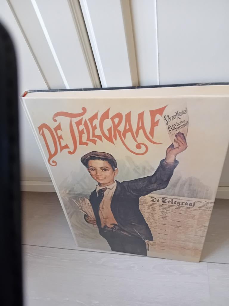 Boek  Telegraaf, Ophalen, Zo goed als nieuw