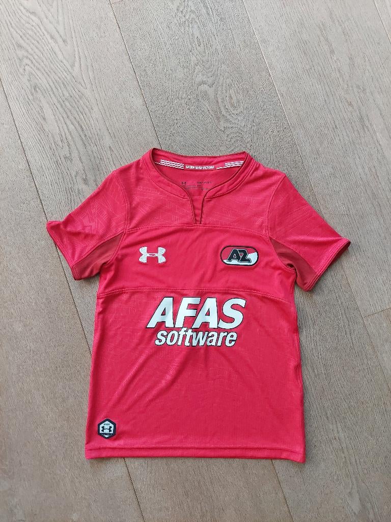 AZ-shirt maat 122, Under Armour, Overige maten, Ophalen of Verzenden, Zo goed als nieuw
