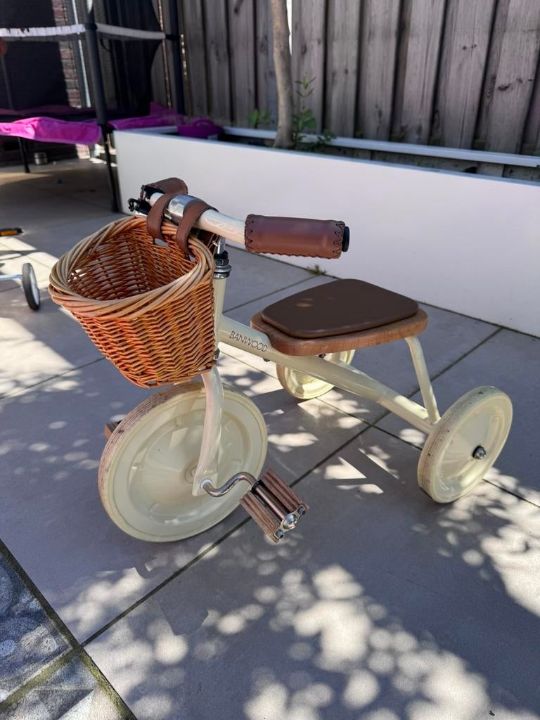 Banwood driewieler, Ophalen, Zo goed als nieuw