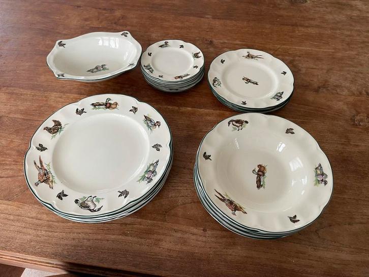 Johnson brothers brookshire servies, Antiek en Kunst, Antiek | Servies compleet, Ophalen of Verzenden