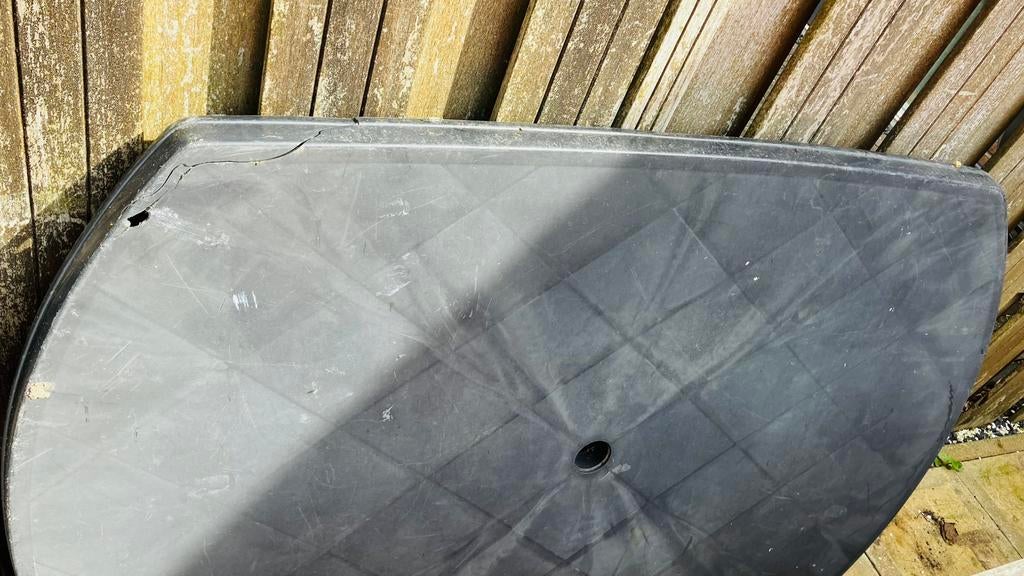 Plastic Garden Table (Free), Tuin en Terras, Tuintafels, Ophalen, Rechthoekig, Plastic