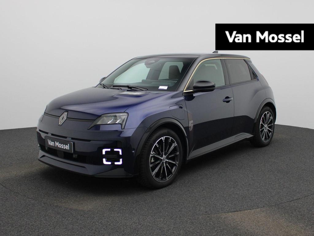 Renault 5 EV 52kWh Iconic Cinq 110 kW comf. range | Automtaa, Auto's, Renault, Stof, Gebruikt, 150 pk, Blauw