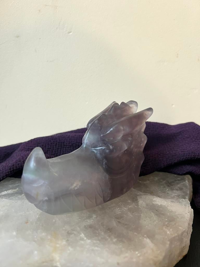 Draak schedel fluoriet 493 gram power hoge trilling SALE, Ophalen of Verzenden, Nieuw