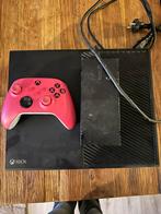 Xbox one incl stroomkabel en roze controller, Ophalen, Zo goed als nieuw, 1 TB, Met 1 controller