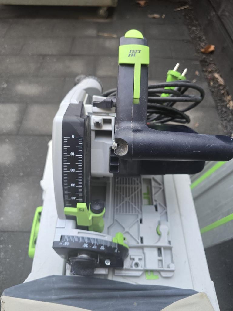 Festool Invalzaag 2023 Model - Werkt Perfect, Gebruikt, Invalzaag, 600 tot 1200 watt, Ophalen of Verzenden