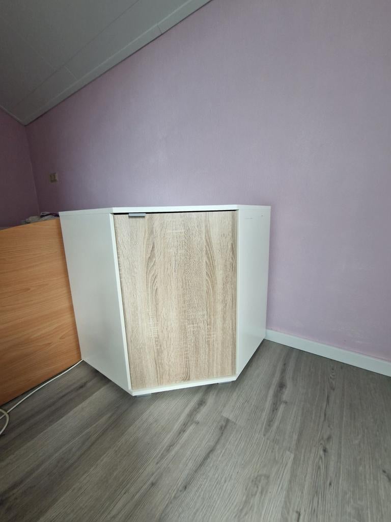 Handige hoekkast met opbergruimte, Huis en Inrichting, Kasten | Overige, Ophalen, Gebruikt