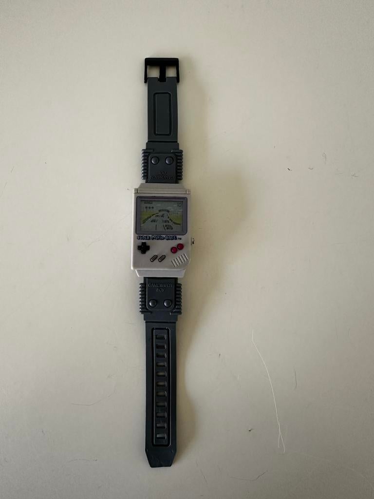 Game Boy Watch Mani ‘92 Nintendo Super Mario Race GBE-003, Spelcomputers en Games, Spelcomputers | Nintendo Game Boy, Ophalen of Verzenden