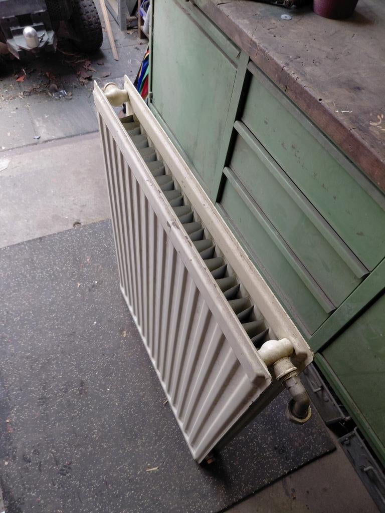 Radiatoren diverse, Doe-het-zelf en Verbouw, Verwarming en Radiatoren, Radiator, 30 tot 80 cm, Ophalen