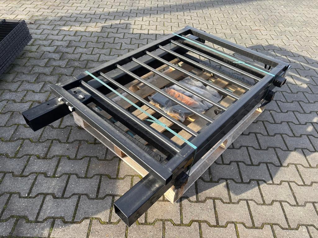 Enkele Spijlenpoort (glad) 150 x 100 centimeter!, Tuin en Terras, Tuinpoorten, Ophalen, S, 150 tot 200 cm, Zo goed als nieuw