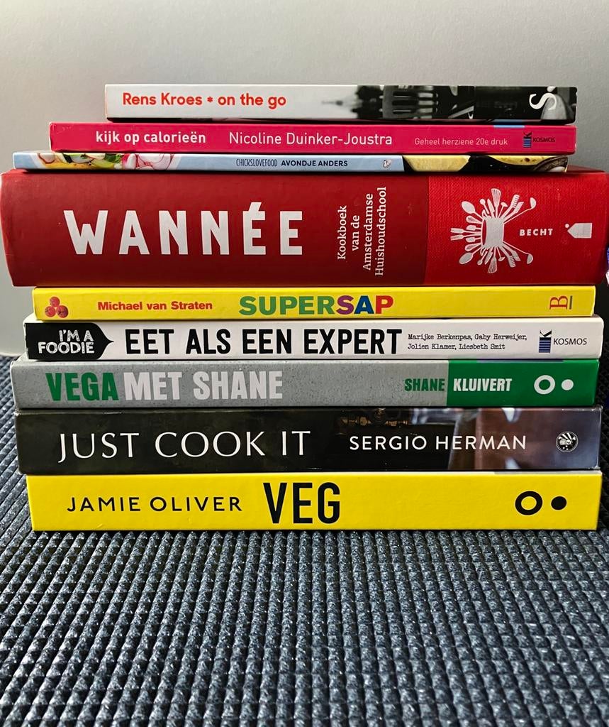 9 Kookboeken, Ophalen of Verzenden, Zo goed als nieuw