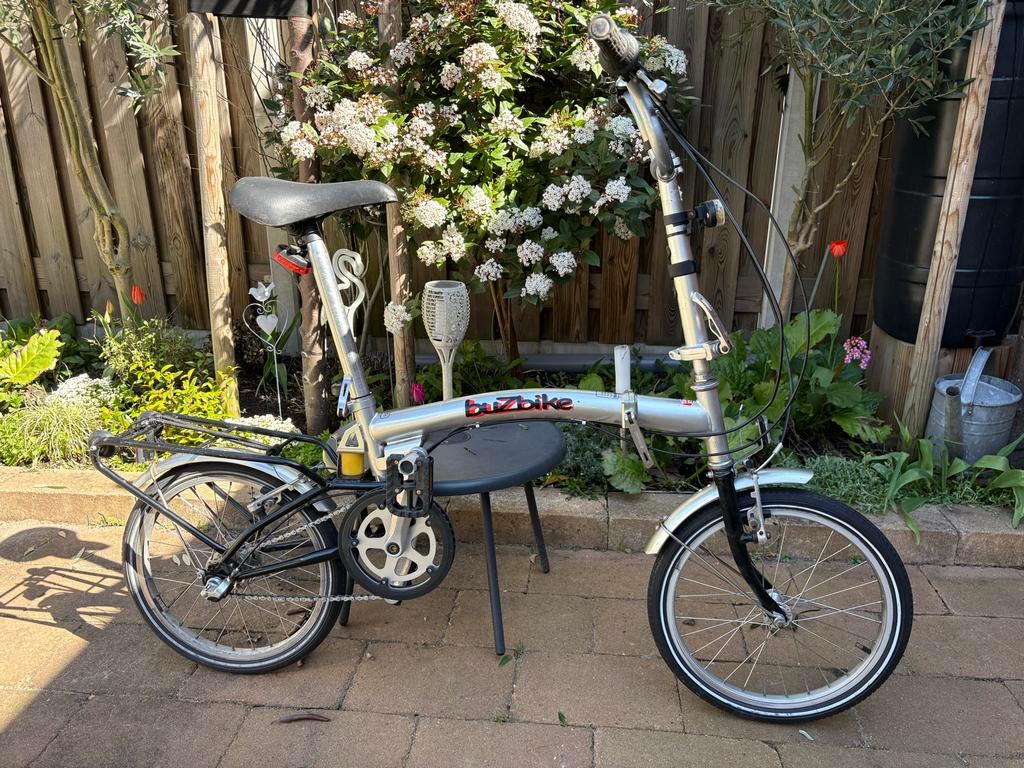 Buzbike vouwfiets - Ideaal voor vakantie of woon-werkverkeer, 20 inch of meer, Gebruikt, Totaal opvouwbaar, Dames