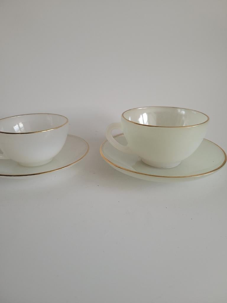 Izgs Arcopal France set van 2 x kop en schotel vintage, Ophalen of Verzenden