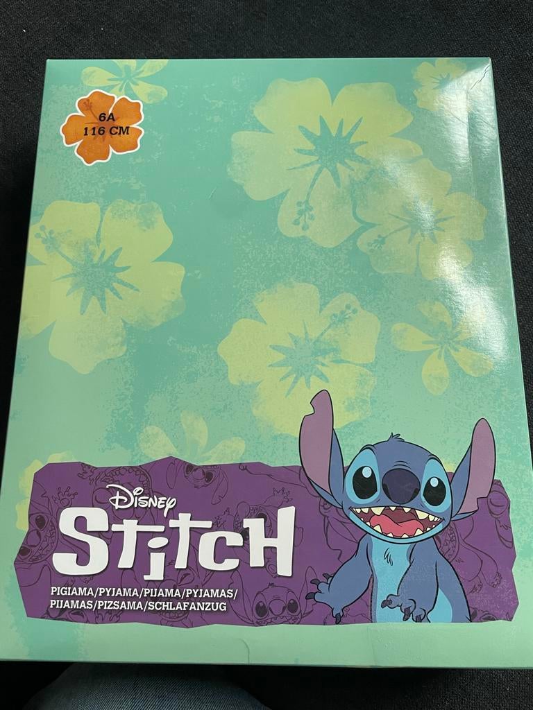 Nieuwe Disney Stitch Pyjama 116 CM, Ophalen of Verzenden, Nieuw, Jongen of Meisje