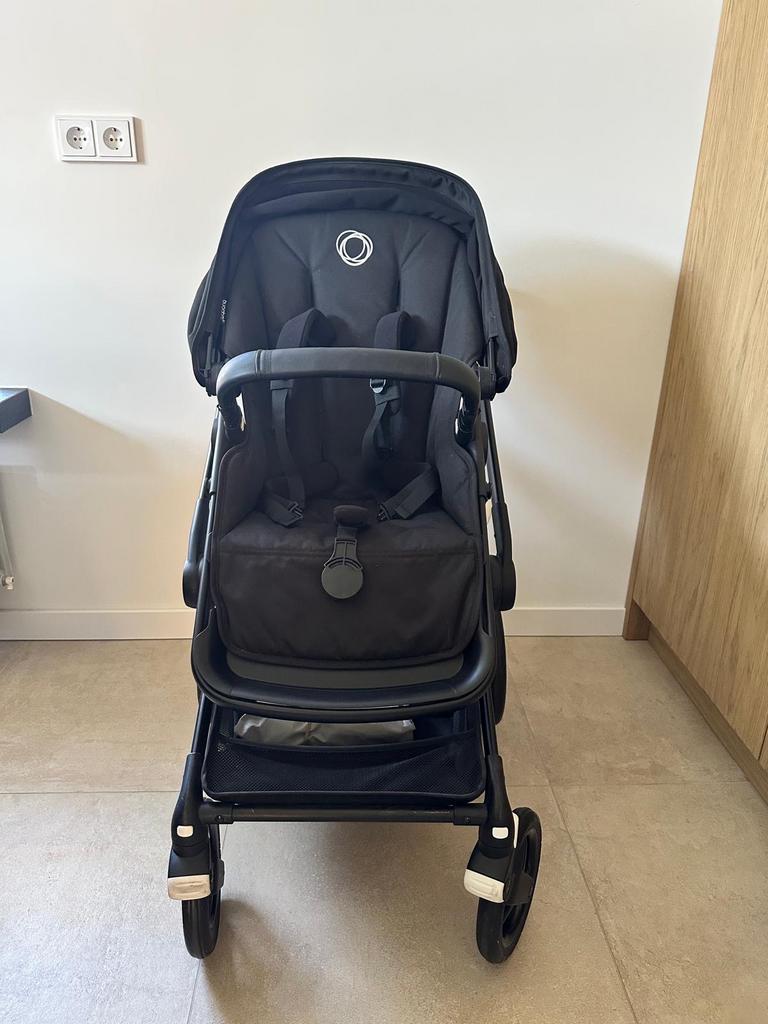 Bugaboo Fox 3 kinderwagen zwart met reiswieg en adapters, Kinderen en Baby's, Kinderwagens en Combinaties, Gebruikt, Bugaboo, Ophalen of Verzenden
