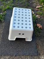 Ikea trapje opstapje kind, Kinderen en Baby's, Ophalen, Zo goed als nieuw