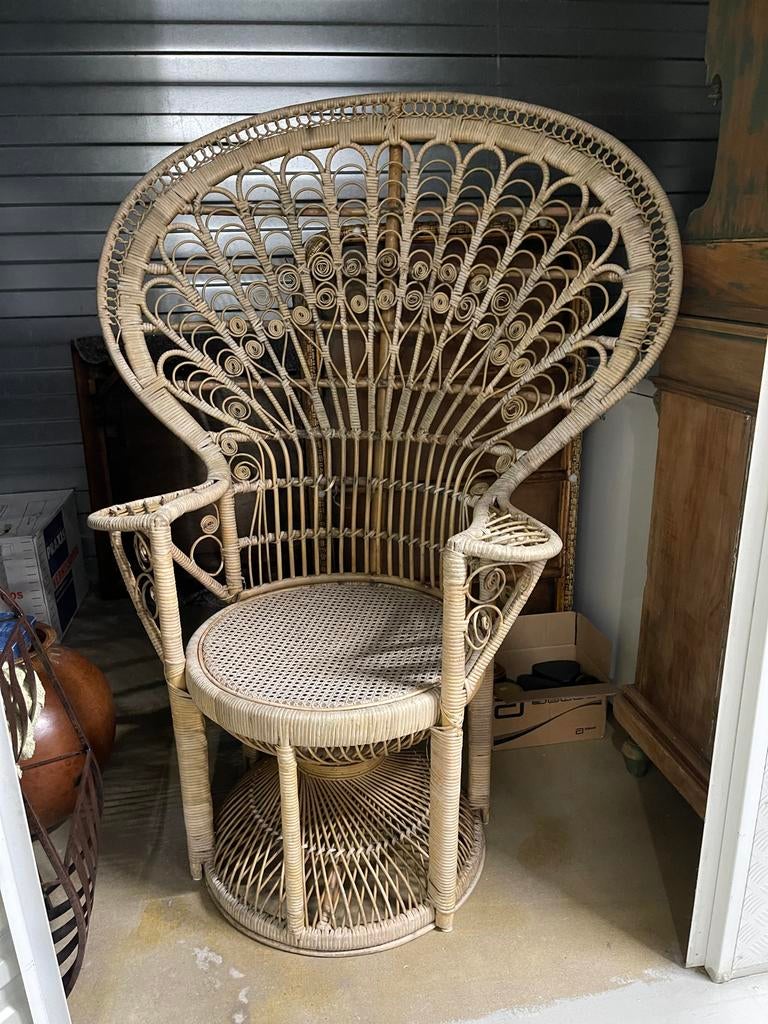 Prachtige rotan pauwenstoel - Vintage design, Huis en Inrichting, Ophalen, Gebruikt, Overige kleuren, Riet of Rotan