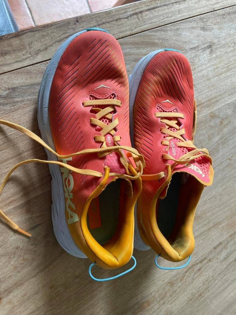 Hoka Rincon 3 dames maat 40, Overige merken, Hardloopschoenen, Ophalen of Verzenden, Zo goed als nieuw