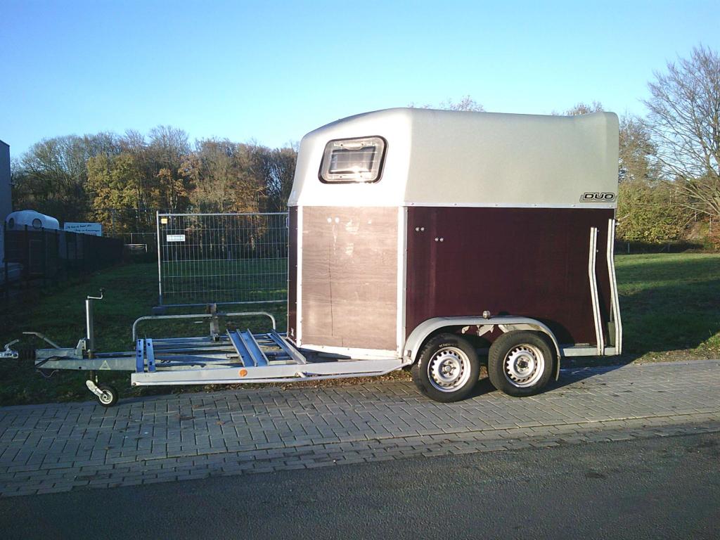 2 Paards trailer met koetsenframe. Böckmann. Bouwj: 2005, Gebruikt, Niet ingevuld, 2-paards trailer, Niet ingevuld