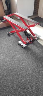 Nieuwe motorheftafel 500kg., Ophalen