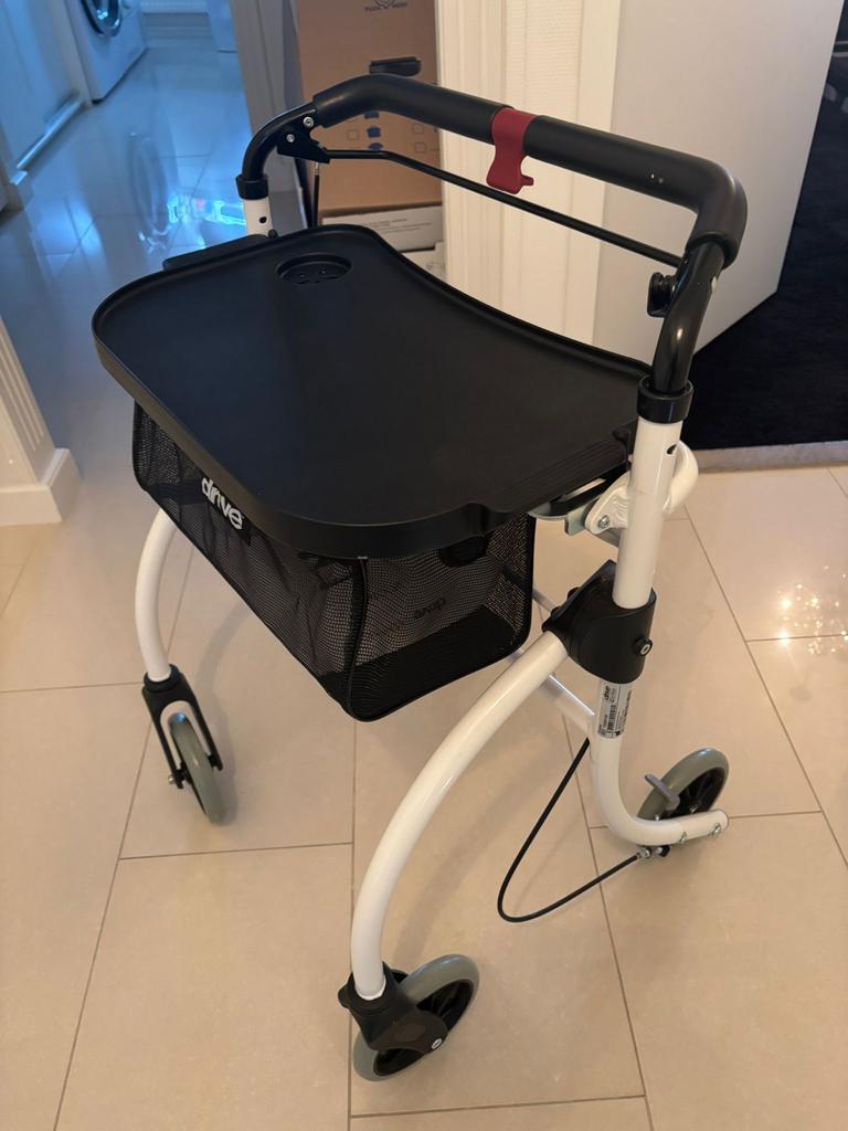 Rollator, Diversen, Ophalen, Zo goed als nieuw