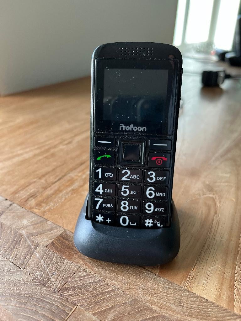 Profoon PM-703 3g - Senioren mobiele telefoon, Ophalen of Verzenden, Gebruikt, 1 handset