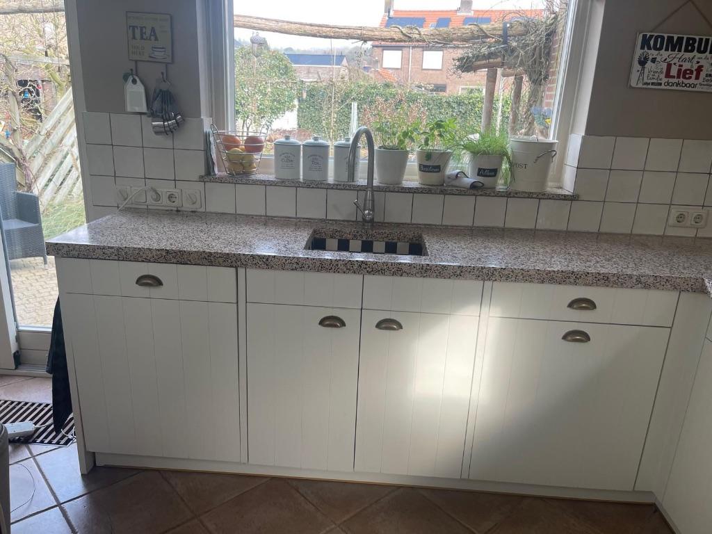 Complete landelijke keuken, Huis en Inrichting, Keuken | Complete keukens, Ophalen, Gebruikt, Wit, Hoekkeuken