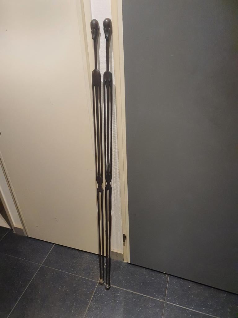 Afrikaans houtsnijwerk: Man en Vrouw sculpturen, Antiek en Kunst, Houtsnijwerk, Ophalen of Verzenden, Handgemaakt, 1 meter - 2 meter