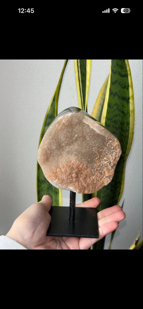 Druzy glitterende rotsagaat op standaard, Sieraden, Tassen en Uiterlijk, Edelstenen, Ophalen of Verzenden, Gebruikt