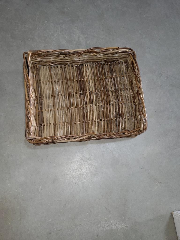Grote rechthoekige rieten mand - Decoratief en praktisch, Gebruikt, Mand, Ophalen of Verzenden, Riet