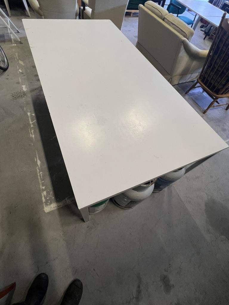 1 of 2 Grote Robuuste Hobbytafel Kantine Werktafel Bureau, Huis en Inrichting, Bureaus, Ophalen, Gebruikt