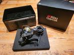Abu Garcia Revo 2 MGX 20 spinning reel lichtgewicht, Ophalen of Verzenden, Zo goed als nieuw, Molen