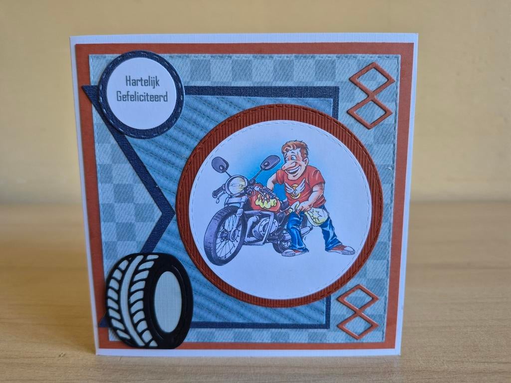 82a) zelfgemaakte kaart- mannen- hartelijk gefeliciteerd, Hobby en Vrije tijd, Ophalen of Verzenden, Nieuw, Kerst