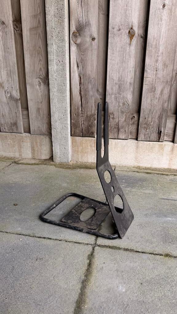 fietsenstandaard voor stalling of reparatie, Ophalen, Gebruikt