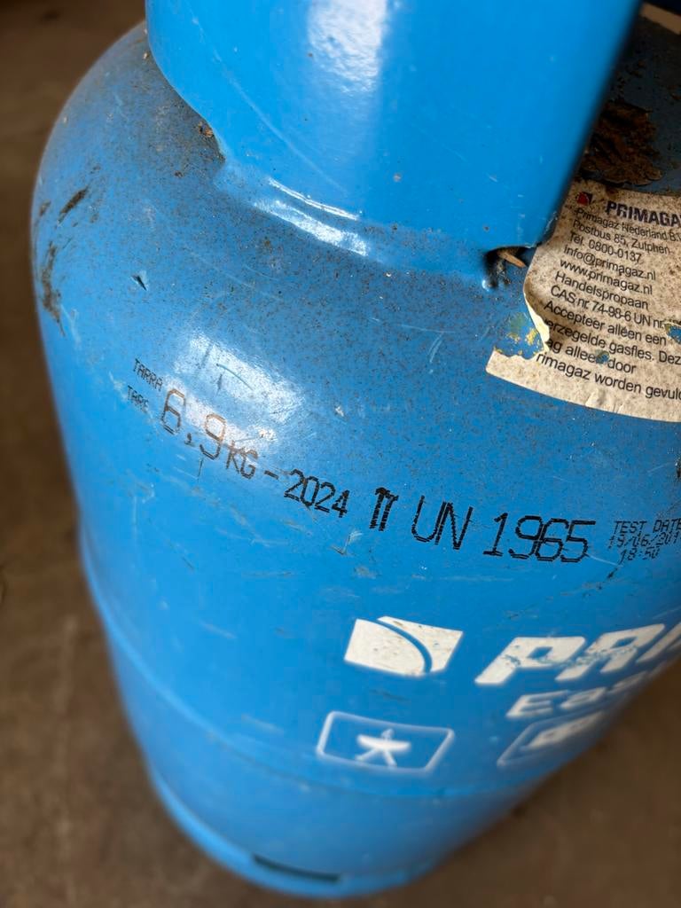 Primagaz EasyBlue gasfles 6.9kg - gekeurd tot 2024, Ophalen of Verzenden, Gebruikt