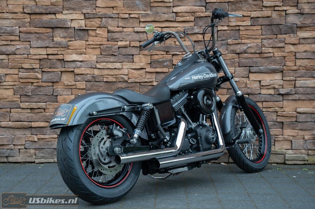 Harley-Davidson FXDB Dyna Street Bob 103 ABS (bj 2014), Motoren, Motoren | Harley-Davidson, 1690 cc, Info@harley-davidson.com