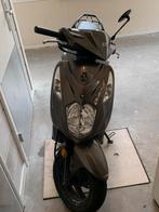 Zeer goede Sym Orbit bromscooter geel kenteken 1e eigenaar!!, Fietsen en Brommers, Scooters | SYM, Ophalen, Maximaal 45 km/u, Zo goed als nieuw