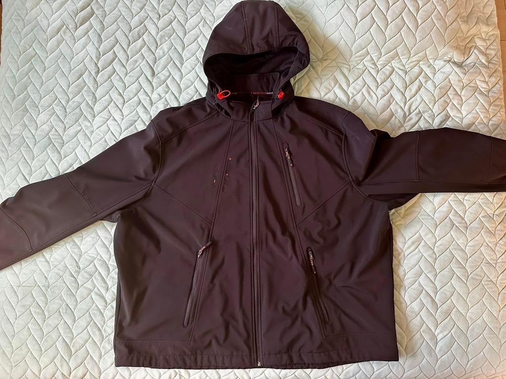 Softshell jas winterjas zomerjas Angelo Litrico zwart 6XL, Ophalen of Verzenden, Zo goed als nieuw, Overige maten, Zwart