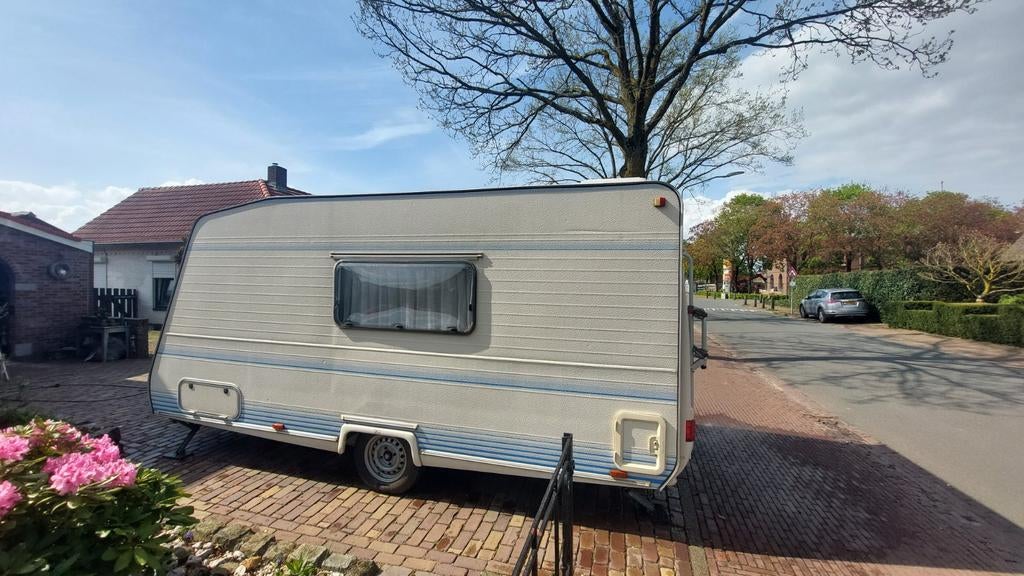 Caravelair Odyssea 460, Rondzit, Tot en met 2, Particulier, 4 tot 5 meter