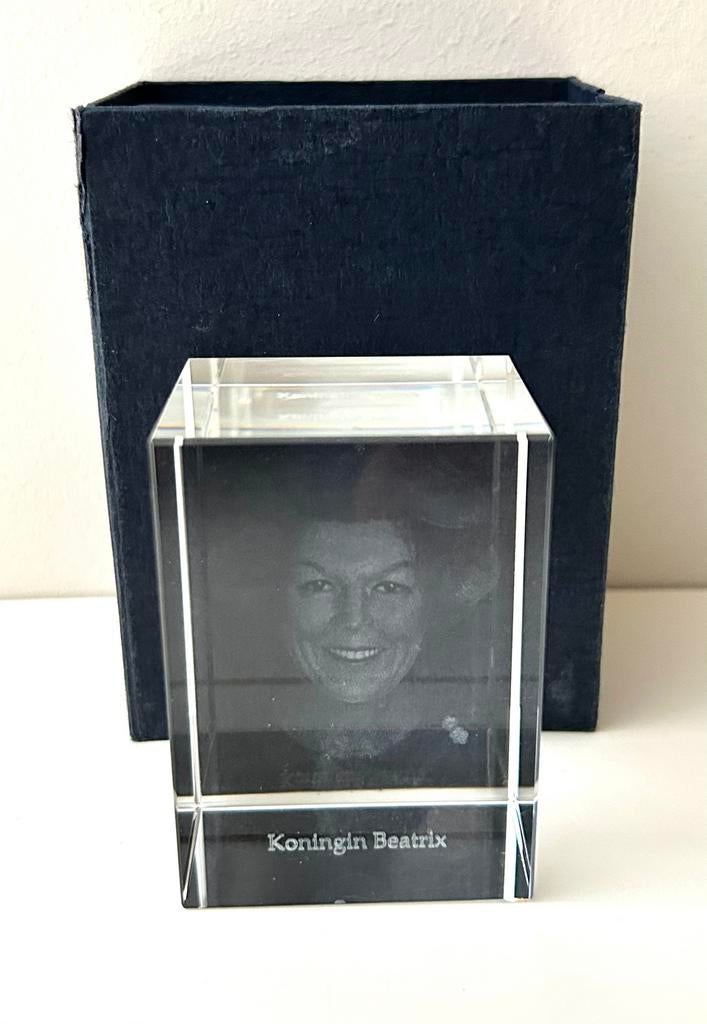 3D hologram Koningin Beatrix, Ophalen of Verzenden, Zo goed als nieuw, Nederland, Overige typen