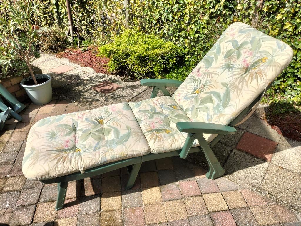 Groene ligstoel (tuin), Tuin en Terras, Ligbedden, Ophalen, Gebruikt, Kunststof, Inklapbaar