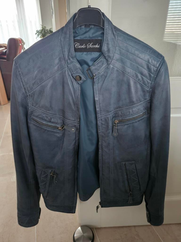 Carlo sacchi, nw lederen jas mt 48 blauw gevlamd € 35, Ophalen of Verzenden, Nieuw, Maat 48/50 (M), Blauw