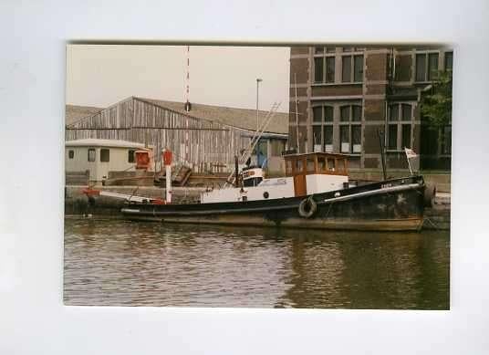 scheepvaart-foto-eddy, Ophalen of Verzenden, Zo goed als nieuw, Motorboot, Boek of Tijdschrift