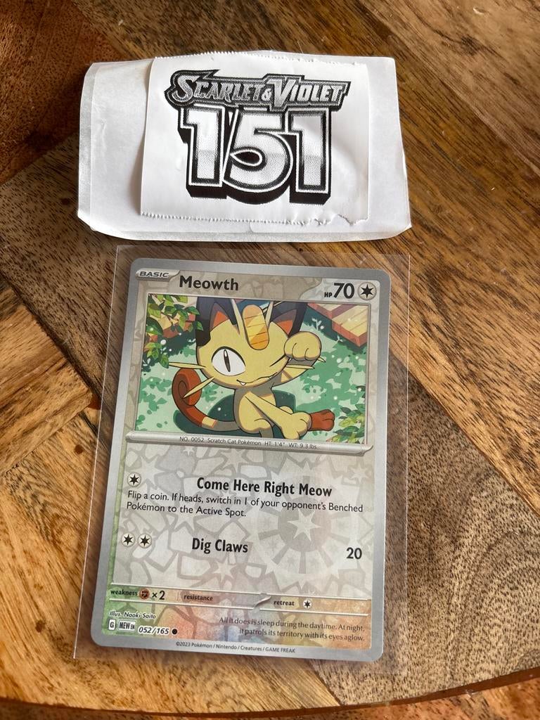 Pokémon Kaart: Meowth 052/165 Scarlet & Violet 151, Ophalen of Verzenden, Zo goed als nieuw, Losse kaart