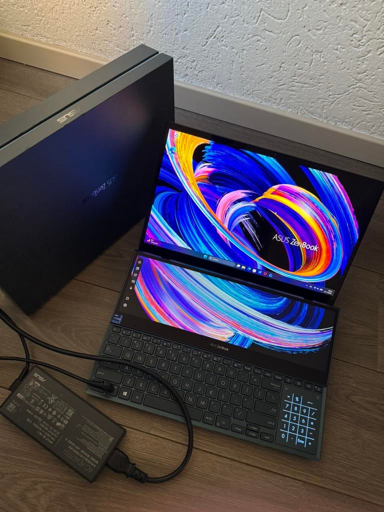 Asus zenbook pro duo ux 582, Computers en Software, Windows Laptops, Ophalen of Verzenden