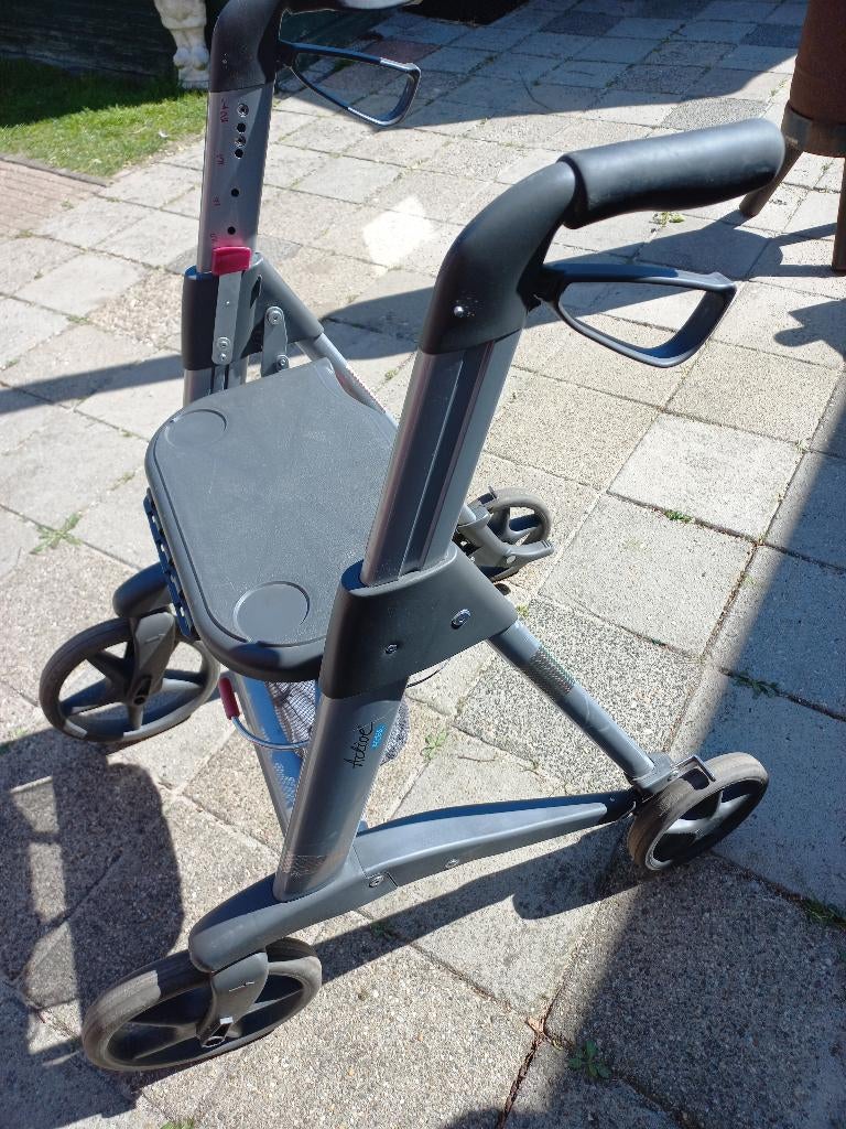 Rollator van de A.N.W.B., Ophalen, Opvouwbaar, Zo goed als nieuw