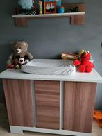 Mooie commode en kinderbedje, Ophalen, Zo goed als nieuw, Commode