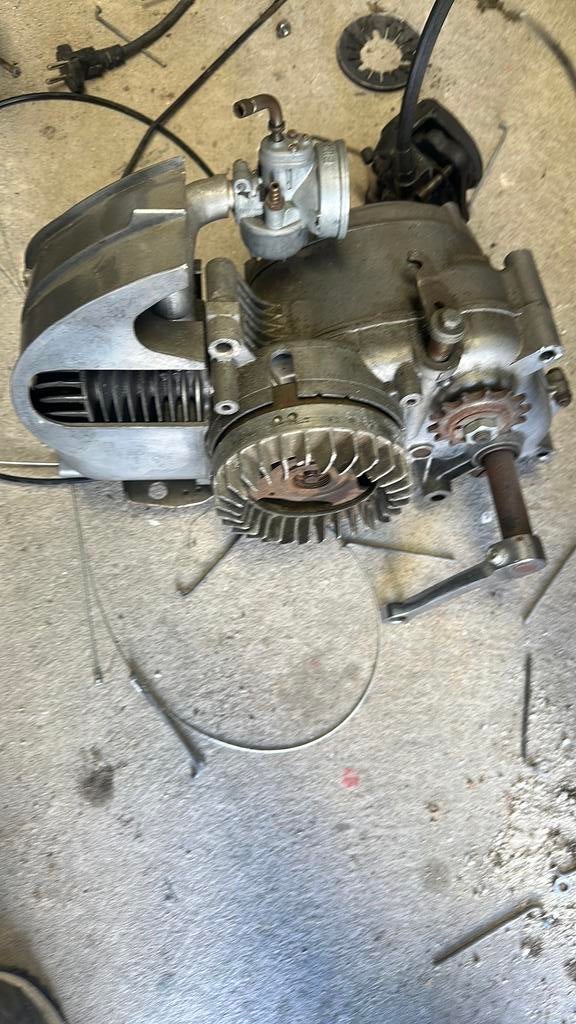 Kreidler 3 bak, Fietsen en Brommers, Brommeronderdelen | Kreidler, Ophalen of Verzenden, Zo goed als nieuw, Blok