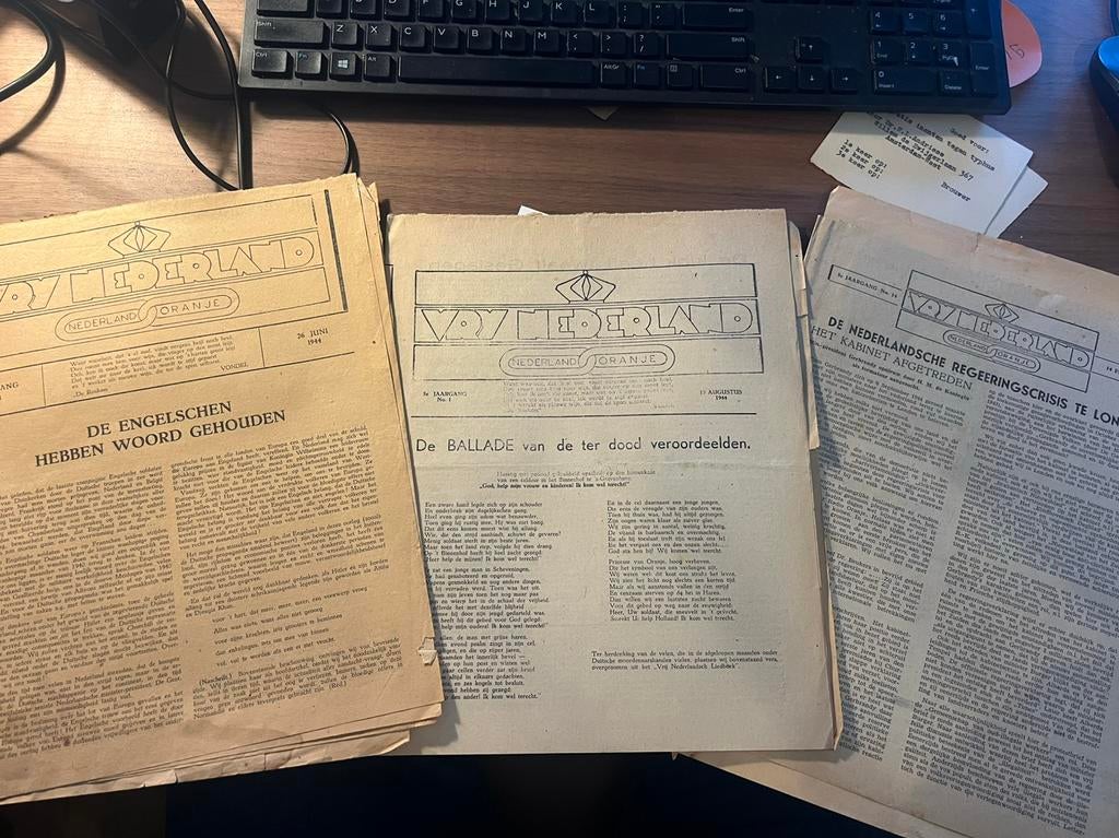 Vrij Nederland, Verzamelen, Ophalen of Verzenden, Overige soorten, Nederland, Boek of Tijdschrift