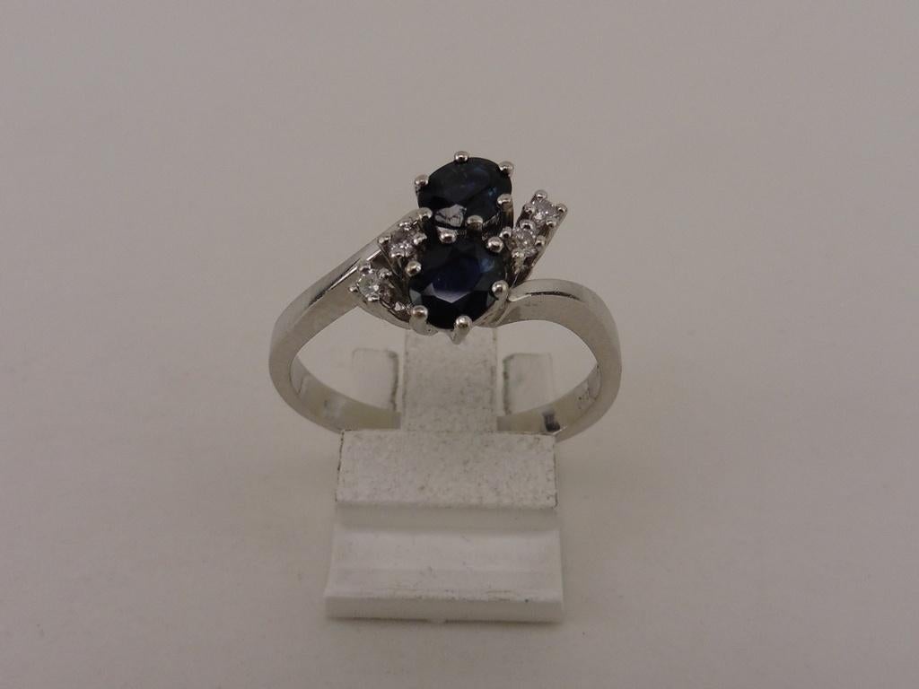 Witgouden damesring met briljant en blauw saffier       G129, Gebruikt, Blauw, Ophalen of Verzenden, .